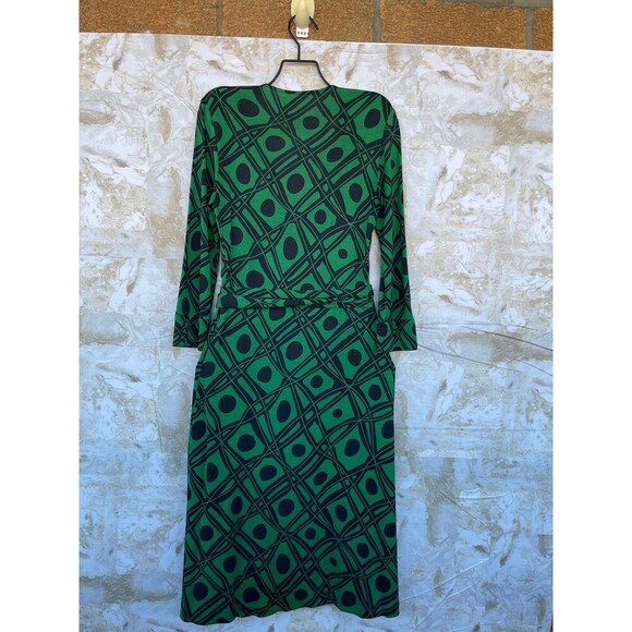 DVF Julian Silk Jersey Wrap Dress – Size 2, Green Geometric Print, 3/4 Sleeves - Picture 8 of 10